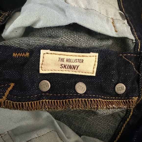 Hollister Skinny Jeans NWT - Picture 3 of 5
